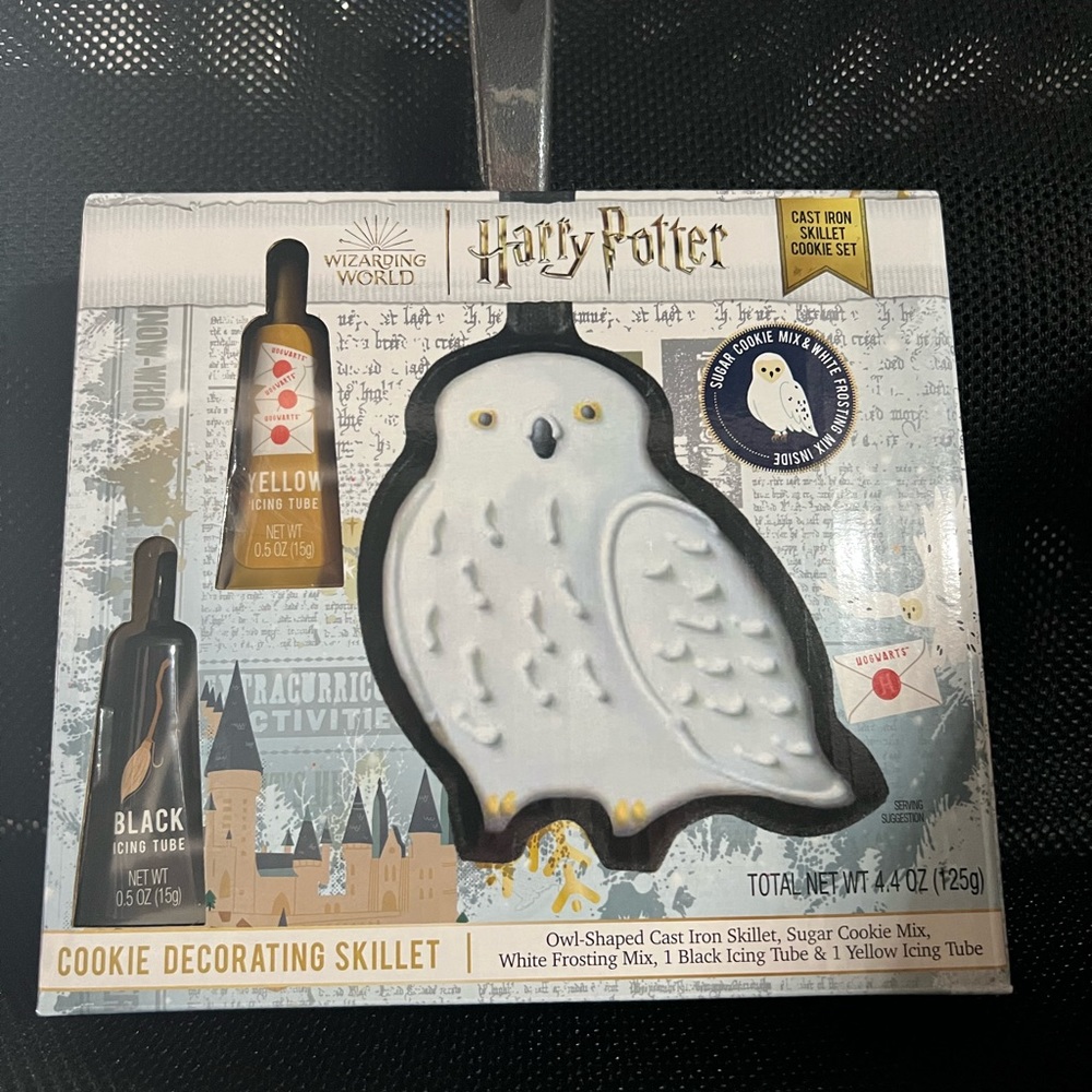 Harry Potter Cookie Decorating Skillet
